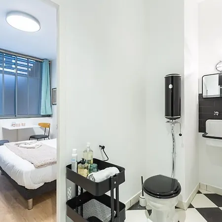 Le Colette - Joli En Plein Centre *